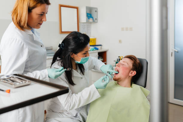 Best Emergency Cosmetic Dentistry in Highland, IL
